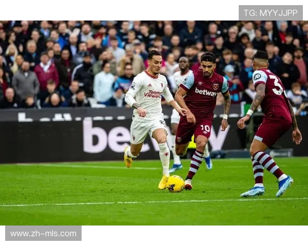 巴黎伤病潮中靠青训取胜,坎波斯计划见效